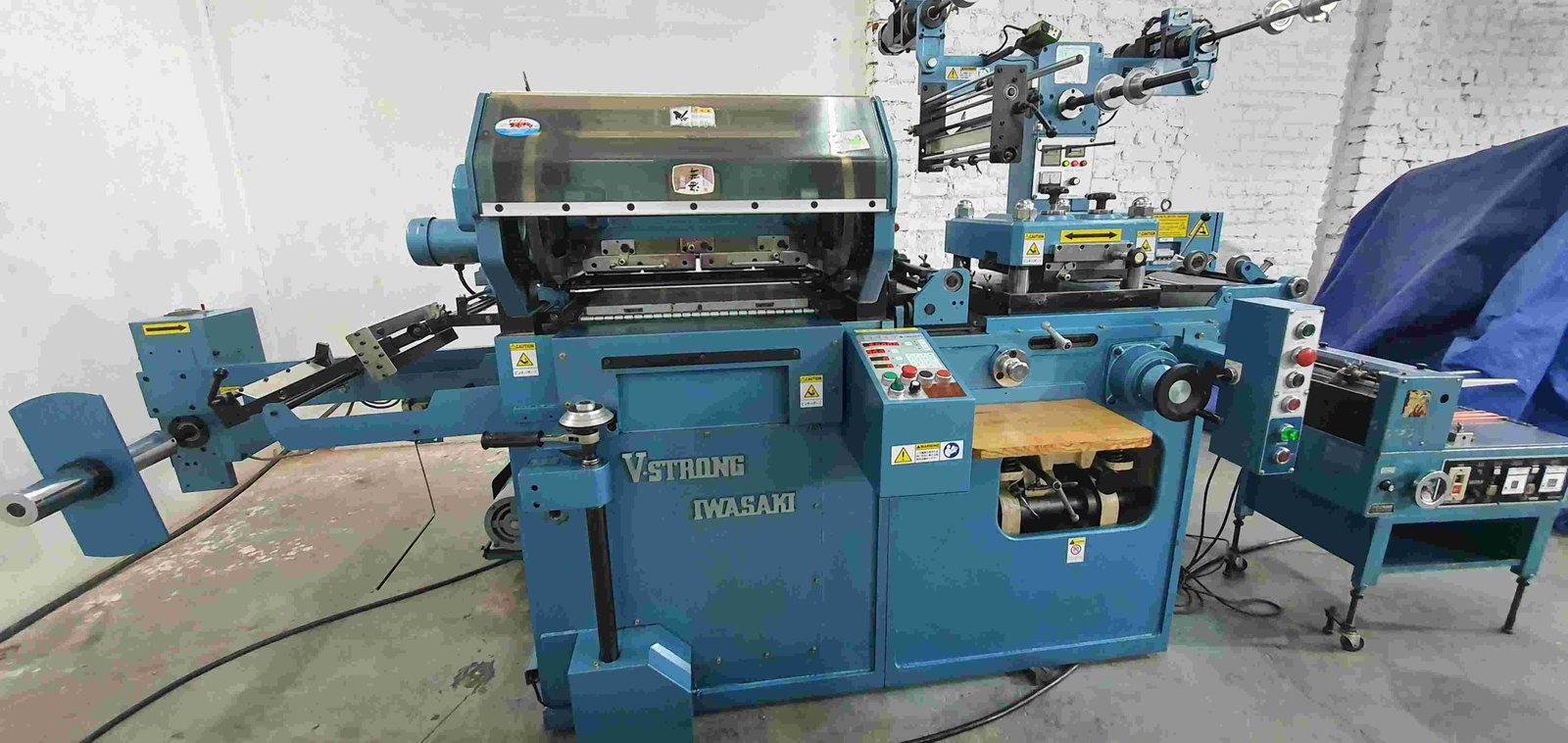 NEW ARRIVAL - IWASAKI VSD 250 -  JAPANESE FLAT BED LABEL PRINTING MACHINE FROM MK PRINTECS MACHINERY | www.mkprintecs.com | +91 9842985143